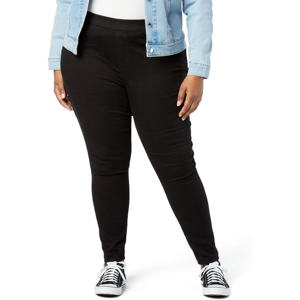 Signature by Levi Strauss Totally Shaping Pull-on Skinny Jeans, 2 Short 26/28